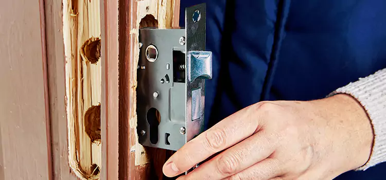 Garage Door Lock Replacement Bayonne